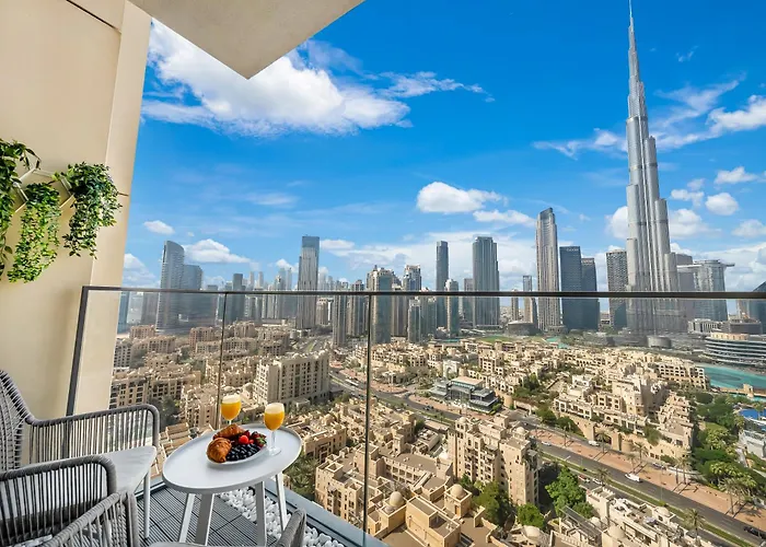 Smartstay At Burj Royale - Full Burj Khalifa View - Brand New Luxury Apartments